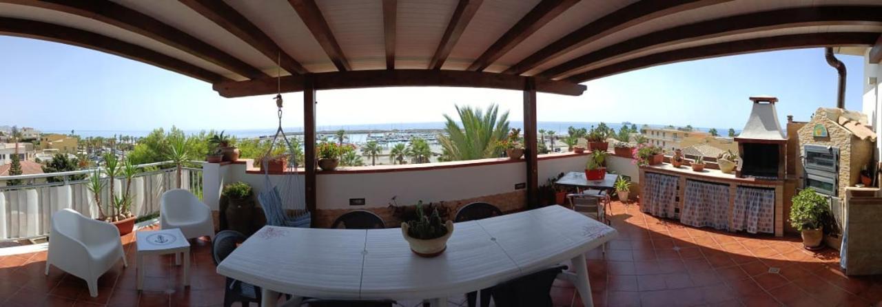 La Terrazza Di Pollon Villa ซานเลโอเน ภายนอก รูปภาพ