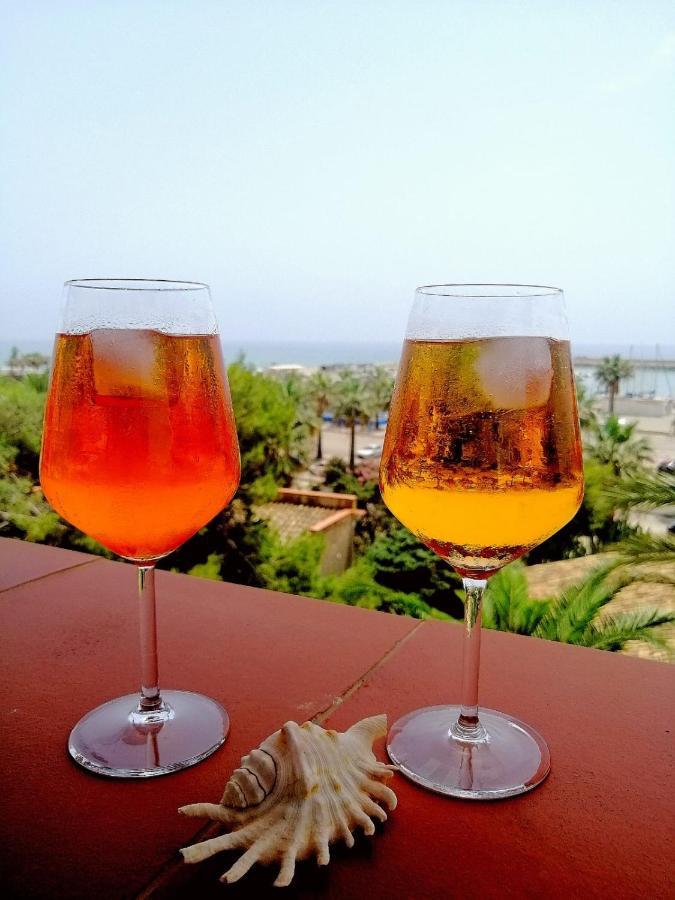 La Terrazza Di Pollon Villa ซานเลโอเน ภายนอก รูปภาพ